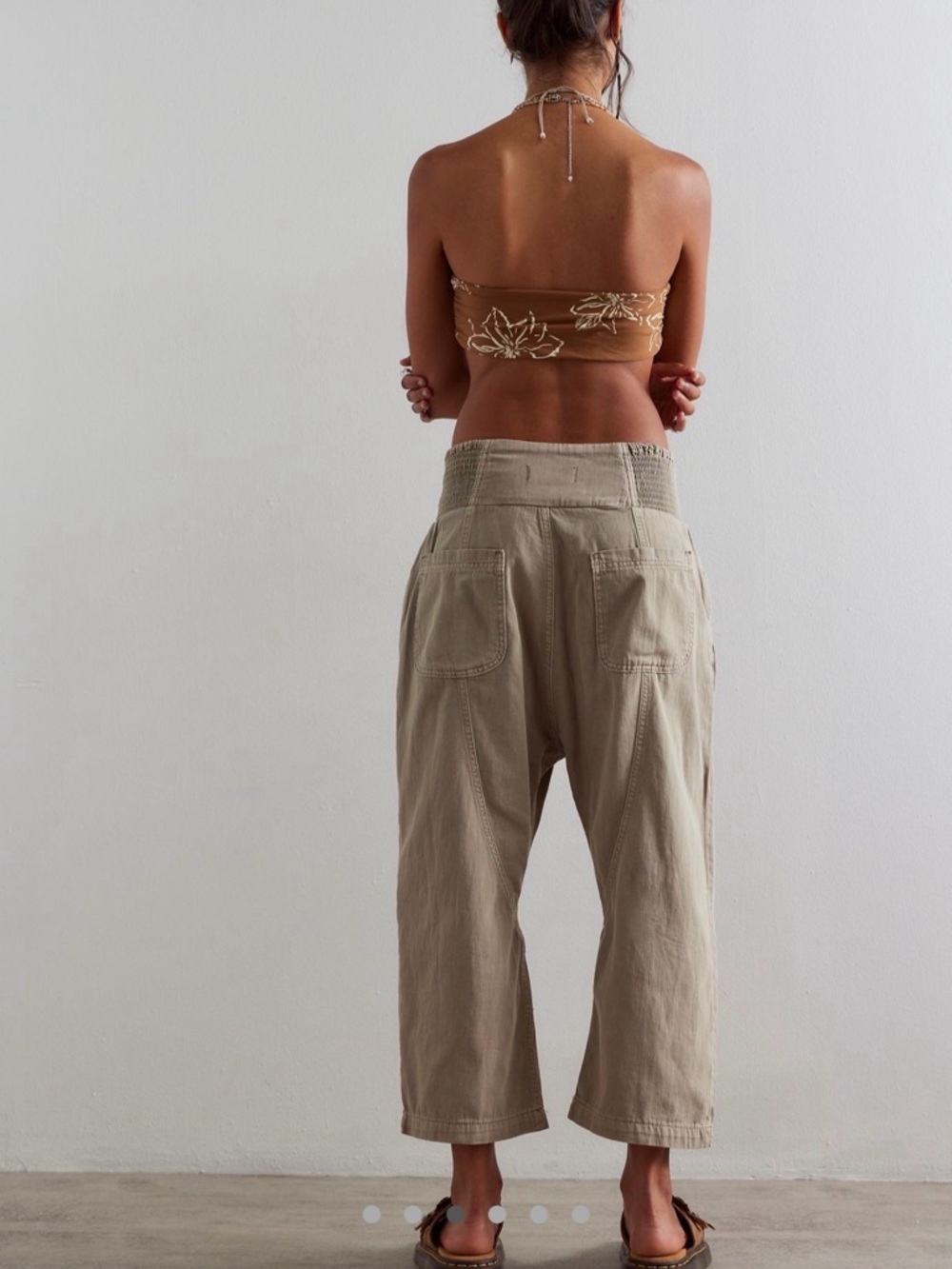 NWT! We The Free Free people Cropped High-Waist Wide Leg Pants in Beige - Picture 2 of 9